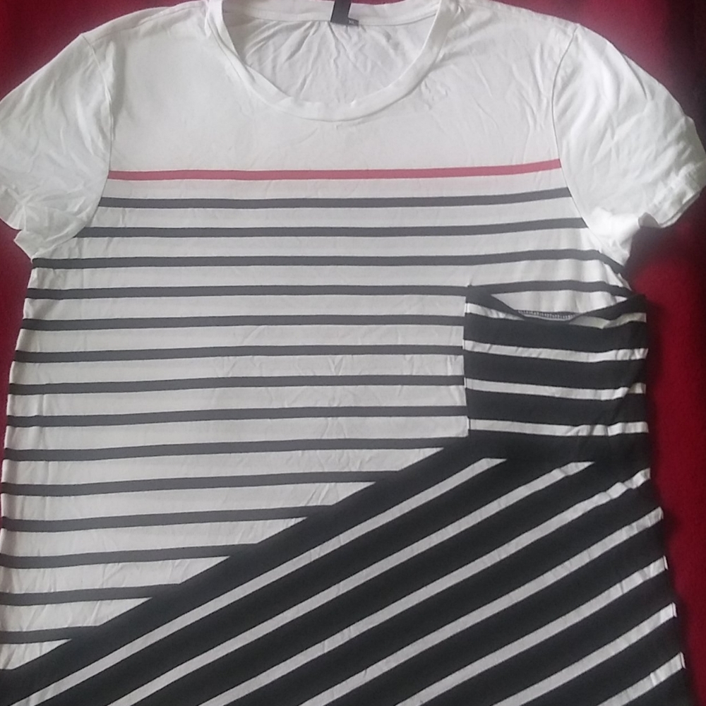 RH T-Shirt
